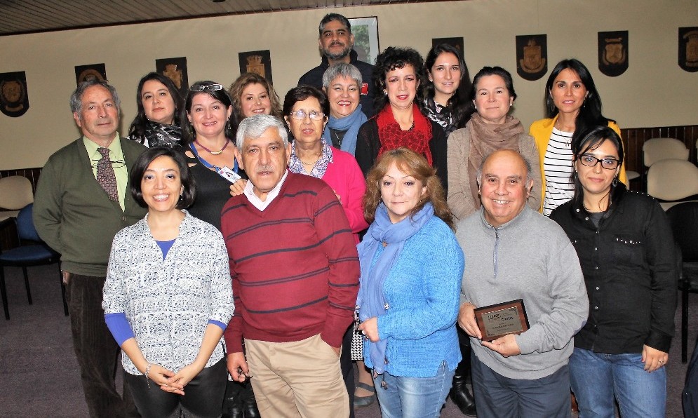 Junaeb Los Ríos coordina trabajo en salud escolar con representantes de municipios de la región