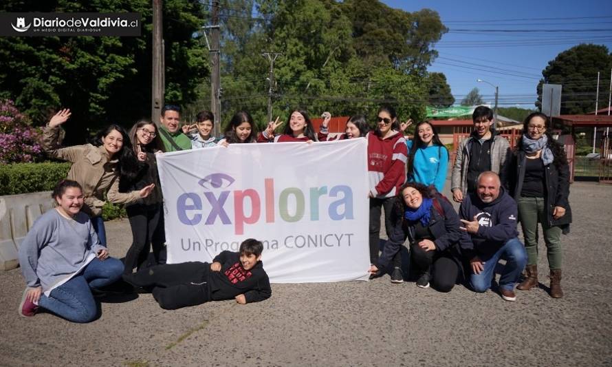 Estudiantes representan a la región de Los Ríos con sus investigaciones científicas en Congreso Nacional Explora