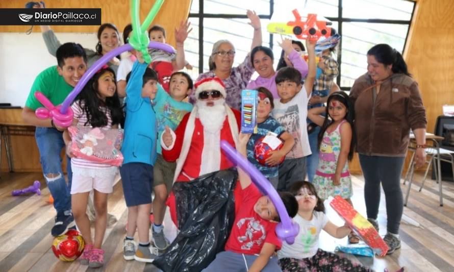 Viejito Pascuero entregó más de 4000 regalos de Navidad en Paillaco