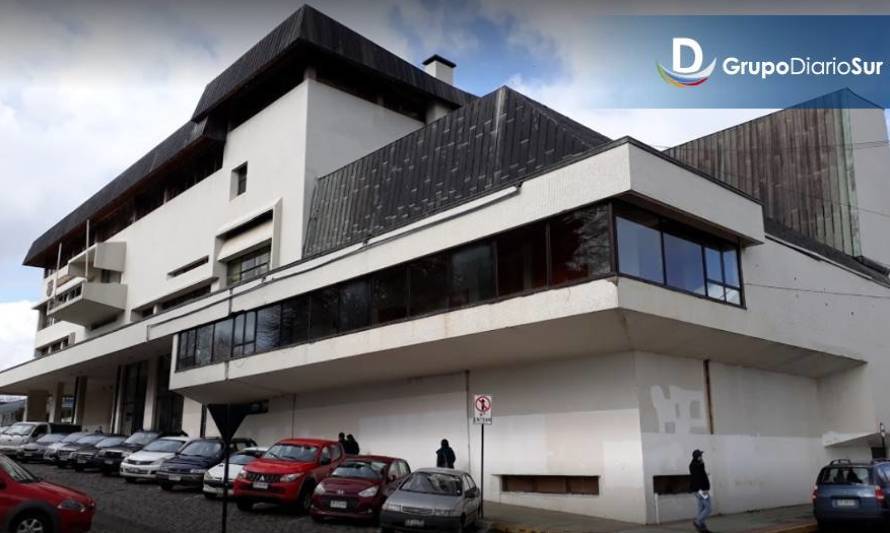 Municipio de Valdivia anuncia querella tras denuncia de ataque transfóbico