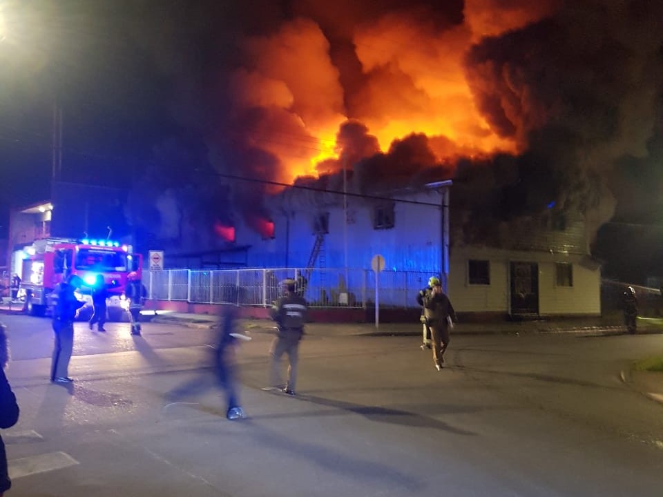 Alarma de bomberos por incendio estructural en Paillaco 