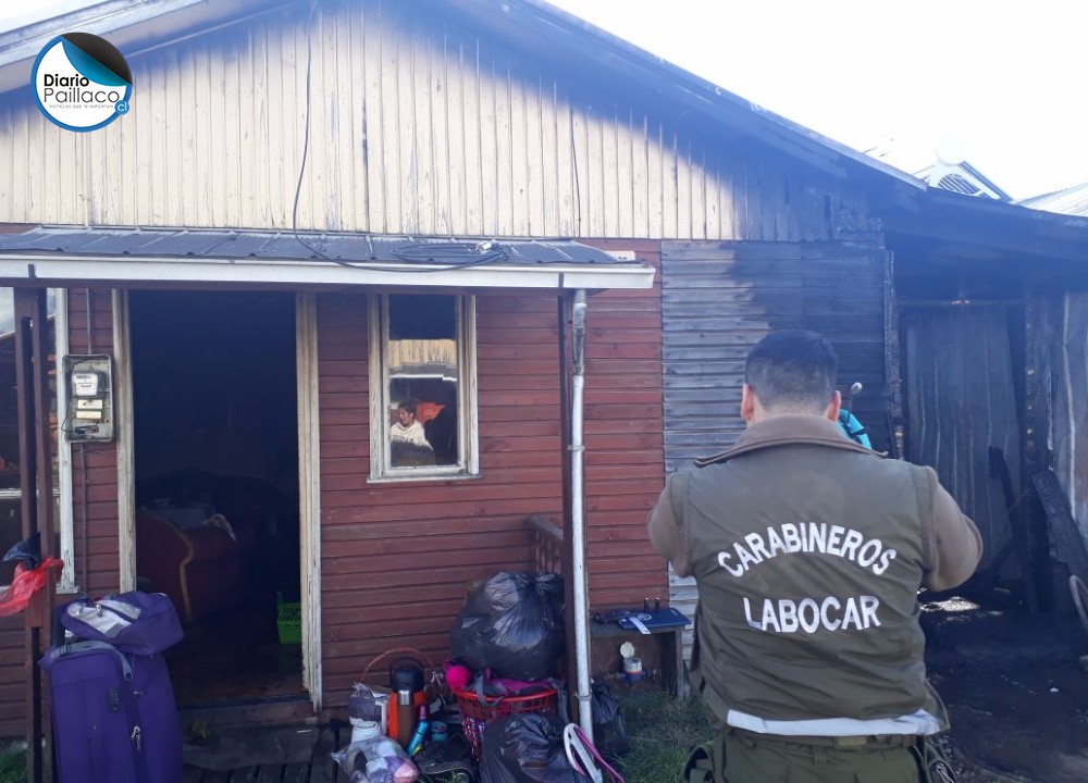 Una vivienda destruida y otra con daños en el 50% dejó incendio en Paillaco