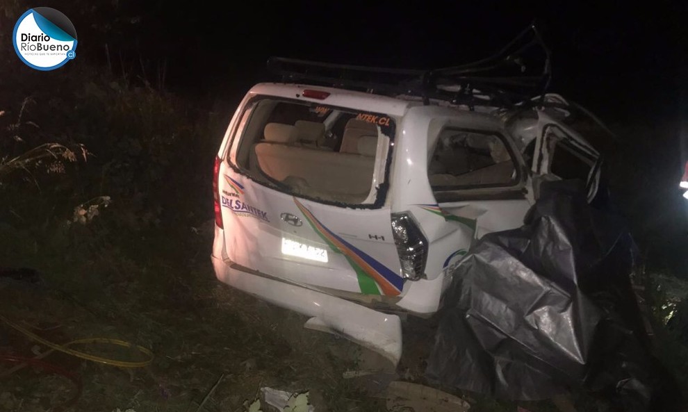 Tragedia en Río Bueno: 3 fallecidos y 3 heridos graves tras accidente carretero