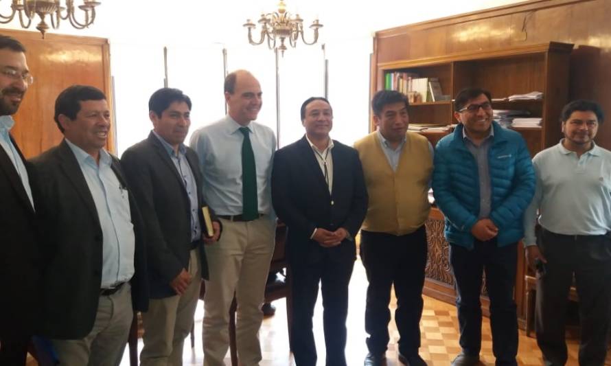 Concejal Aravena representó a alcaldesa en reuniones con ministros de Obras Públicas, Vivienda y Desarrollo Social
