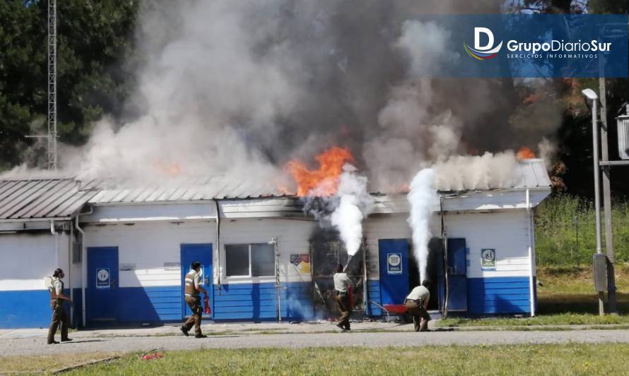 Descartan intencionalidad en incendio de bodega de empresa Essal en Río Bueno
