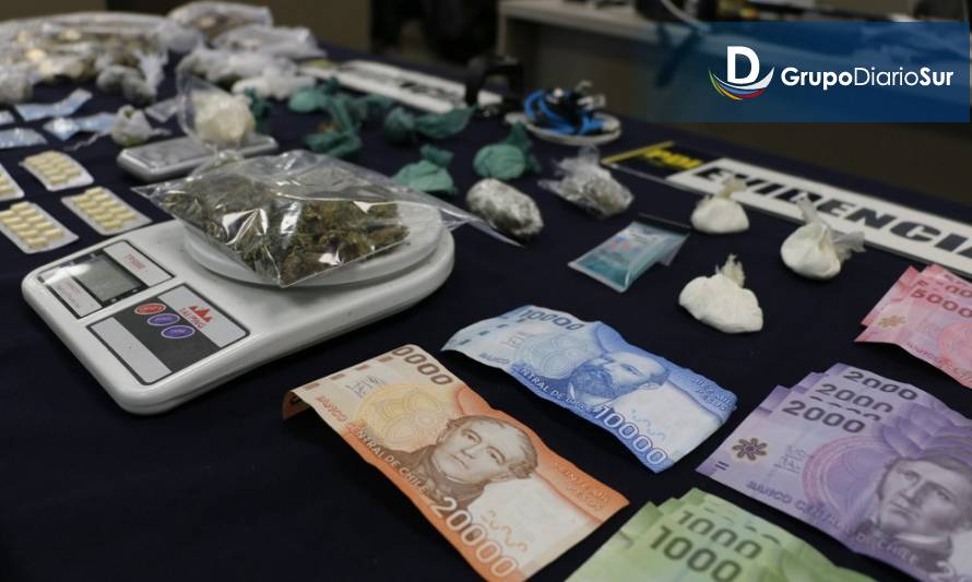 Detienen a pareja dedicada al ilícito de los "pelotazos" de droga en Valdivia