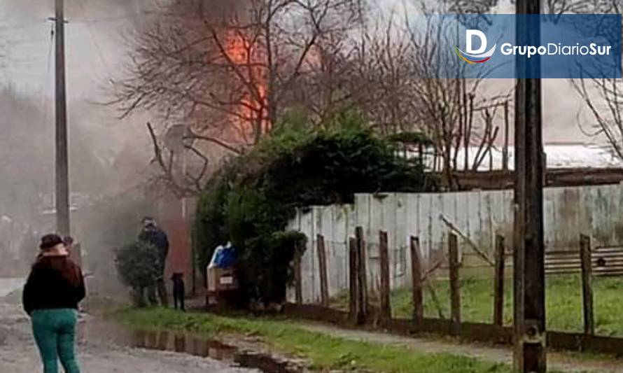 Alarma por incendio en Villa Padre Hurtado, comuna de Paillaco