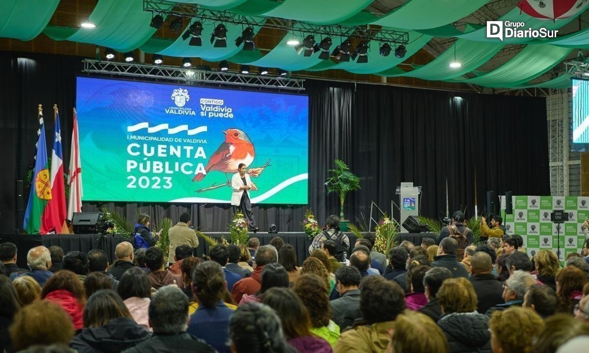 Ante más de mil personas: alcaldesa Amtmann rindió Cuenta Pública en Valdivia