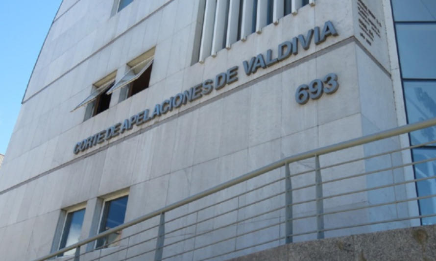 Corte de Valdivia rechaza recurso de amparo de imputado por lanzar molotov en Osorno